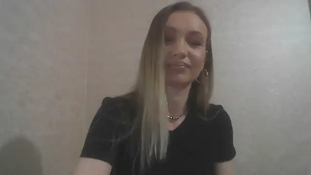 AureliaStar450 online show from February 2026 08:06:01 PM