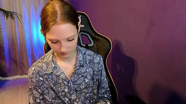Your lilith  online show from May 2026 05:45:02 AM
