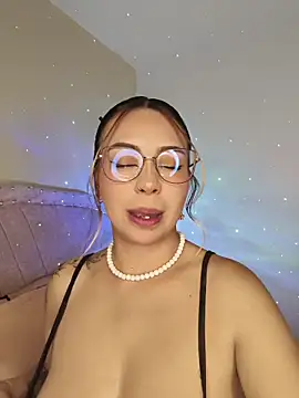 BellaDonna 16 online show from May 2026 10:18:01 PM