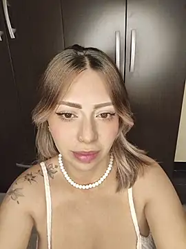 BellaDonna 16 online show from June 2026 01:29:01 AM