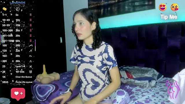 Ninna Vergara online show from February 2026 01:38:01 AM