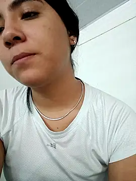 Ailen-cute online show from February 2026 03:35:02 PM