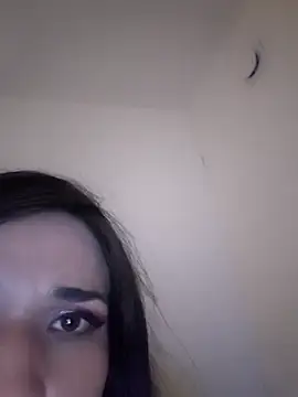 Miamiller3004 online show from January 2026 03:43:02 AM