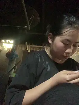 patry33 online show from February 2026 02:12:02 AM