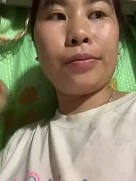 patry33 online show from May 2026 11:28:02 AM