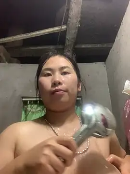 patry33 online show from April 2026 01:12:02 PM