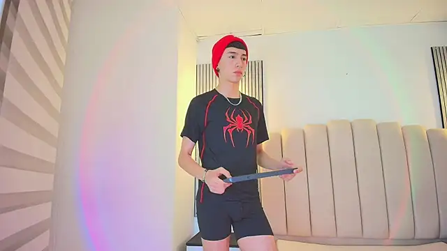 lian cameron online show from March 2026 03:52:01 AM