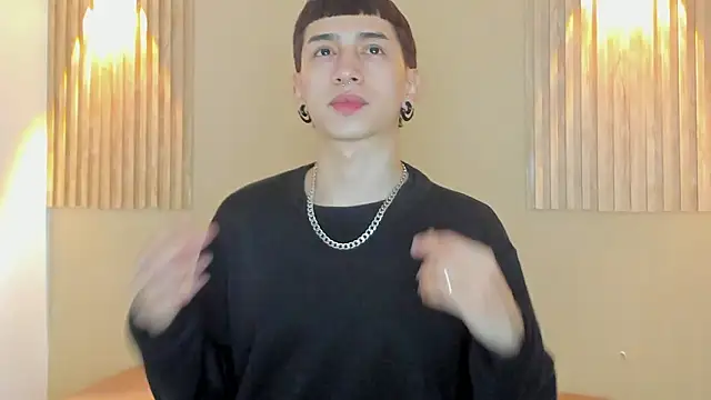 lian cameron online show from February 2026 03:39:01 AM