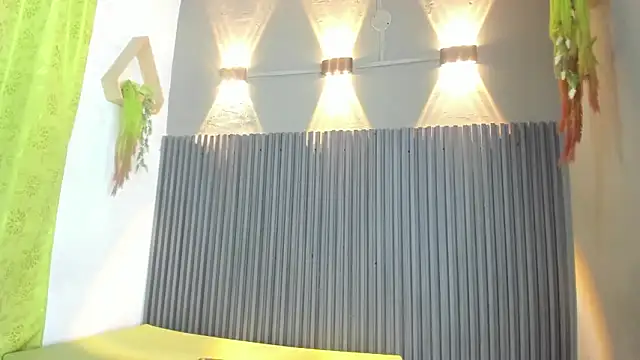 lian cameron online show from March 2026 03:34:01 AM