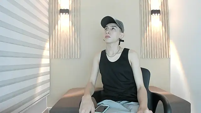 lian cameron online show from February 2026 03:45:02 AM