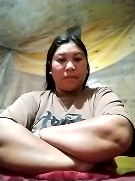 kussecka online show from February 2026 08:17:02 PM