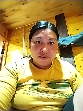 kussecka online show from April 2026 12:01:01 PM