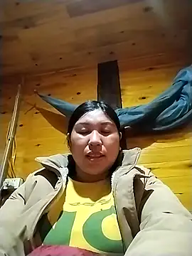 kussecka online show from March 2026 02:48:01 AM