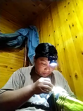 kussecka online show from February 2026 12:51:02 PM