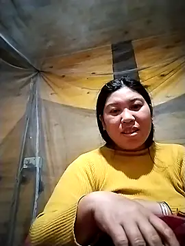 kussecka online show from February 2026 12:42:01 AM