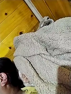 kussecka online show from March 2026 01:07:01 PM