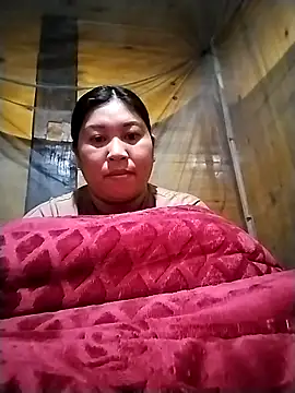 kussecka online show from February 2026 12:07:02 AM