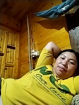 kussecka online show from April 2026 08:12:02 PM