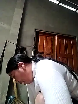 kussecka online show from March 2026 03:39:02 AM