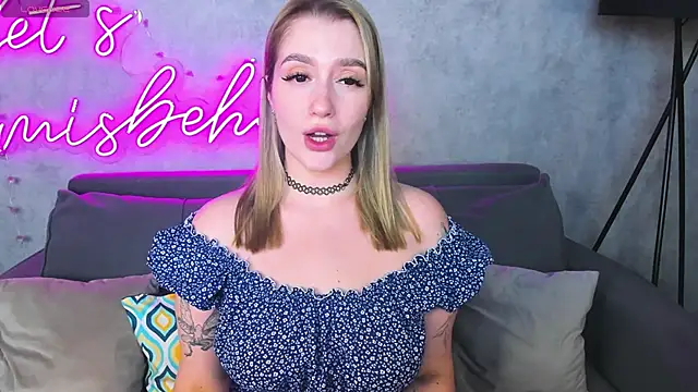 Viickie Nelsson online show from April 2026 09:43:01 AM