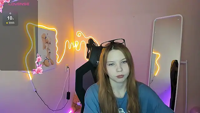 Snapshot of EmberVexen chatting on February 2026 02:10:02 AM EmberVexen online show from February 2026 02:10:02 AM