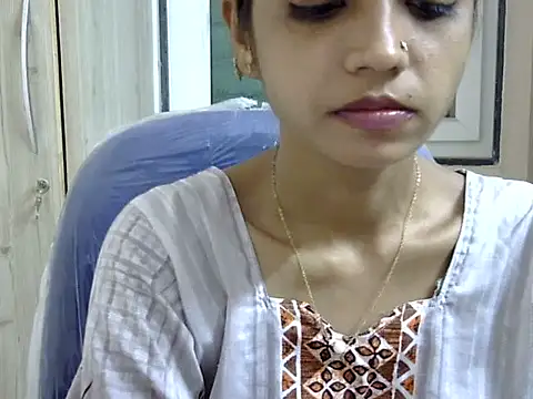 Kulsum S online show from March 2026 12:39:02 PM