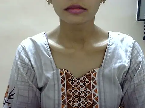Kulsum S online show from June 2026 01:44:02 PM