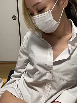 Snapshot of yui__yuichan chatting on March 2026 04:52:02 AM yui yuichan online show from March 2026 04:52:02 AM