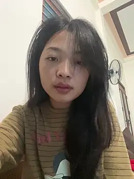 Lyn-be99 online show from February 2026 12:44:02 AM