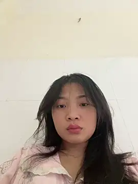 Lyn-be99 online show from February 2026 02:13:01 AM