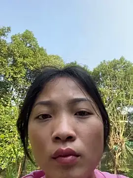 Lyn-be99 online show from February 2026 07:19:01 AM