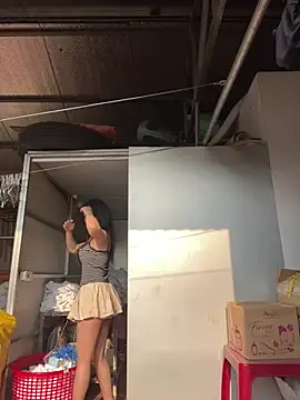 Lyn-be99 online show from March 2026 01:05:02 AM