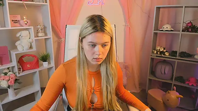 CelestineMauriac online show from April 2026 04:09:02 PM