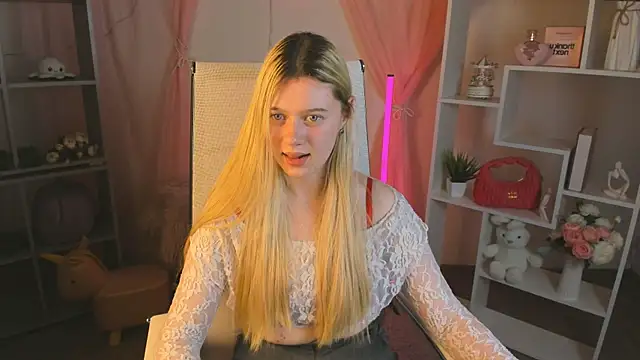 CelestineMauriac online show from April 2026 07:58:02 PM