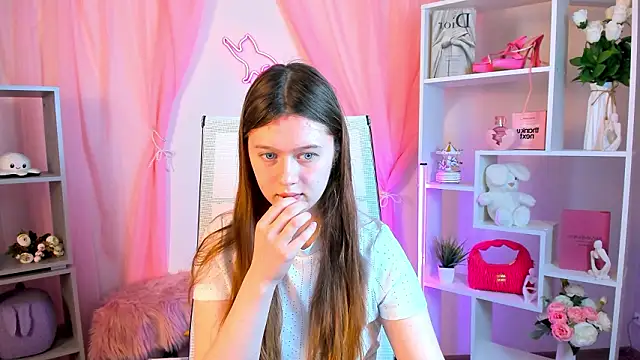 CelestineMauriac online show from March 2026 06:47:01 PM