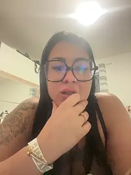 Melissa-suisse online show from February 2026 04:27:01 PM