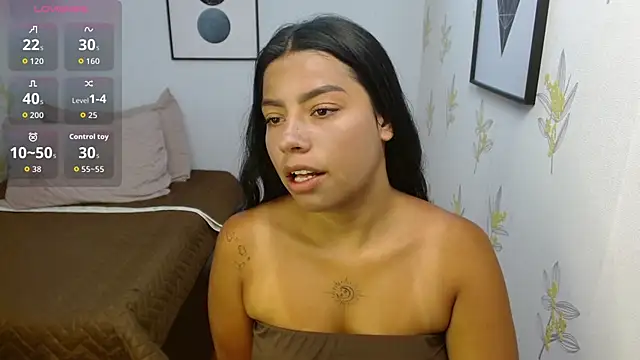 Laia white online show from April 2026 11:33:02 AM