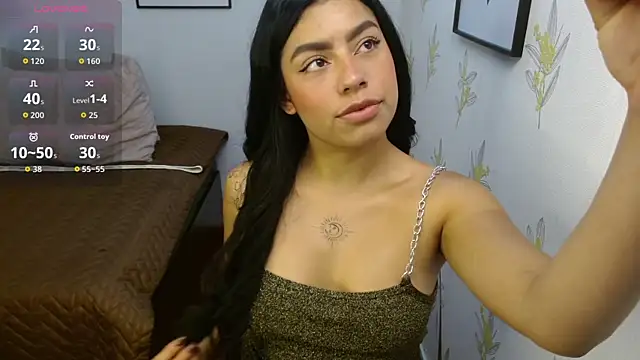 Laia white online show from April 2026 10:16:01 AM