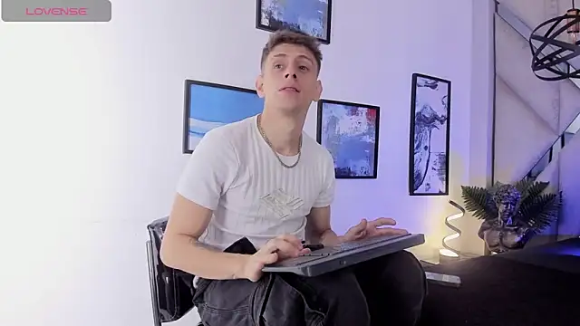 Snapshot of Jasper__jones chatting on February 2026 01:52:02 PM Jasper jones online show from February 2026 01:52:02 PM