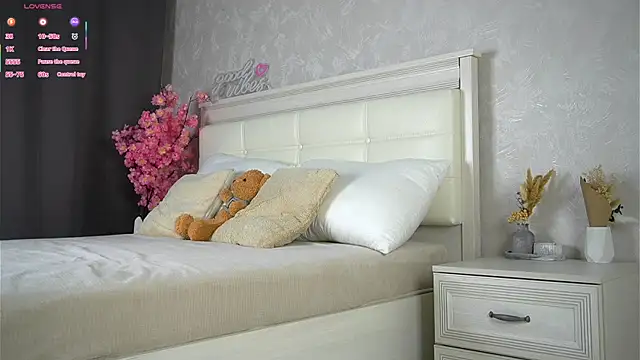 VernonGarcias online show from February 2026 11:42:02 AM