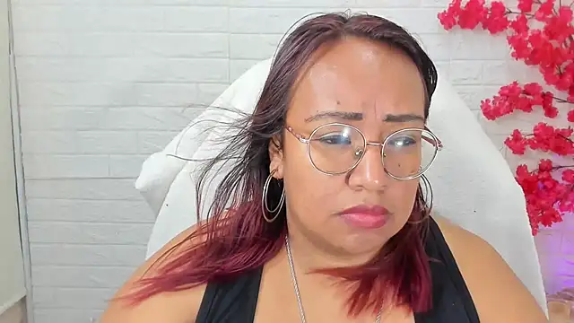 Shara Oz online show from March 2026 02:39:01 AM