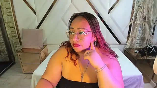 Shara Oz online show from March 2026 03:29:01 AM