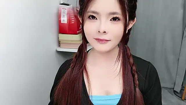 Snapshot of cherry-_-cherry chatting on February 2026 01:49:02 AM cherry- -cherry online show from February 2026 01:49:02 AM