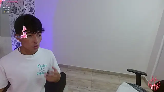 Snapshot of osamu_tay chatting on February 2026 11:52:01 AM osamu tay online show from February 2026 11:52:01 AM