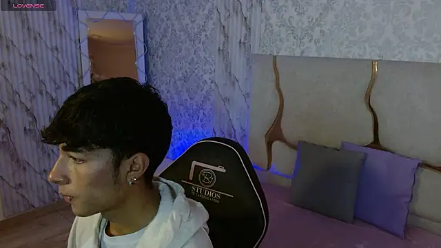 osamu tay online show from March 2026 03:08:02 AM