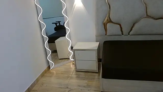 TINY TAY online show from March 2026 11:40:02 AM