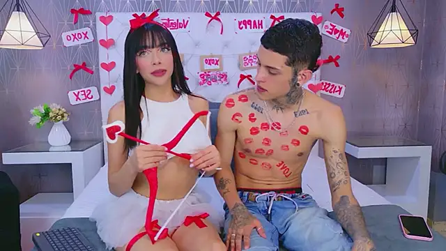 MadyAndEthan online show from February 2026 04:56:02 AM