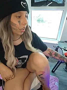 ThatAltGirl online show from May 2026 10:00:02 AM