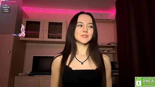 Kiaicatie online show from March 2026 06:12:01 PM