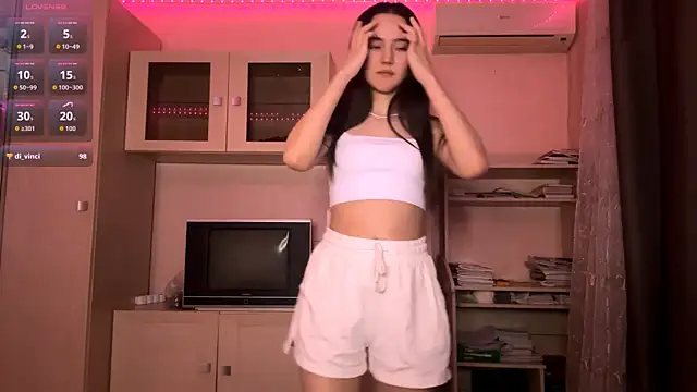 Kiaicatie online show from April 2026 05:36:01 PM